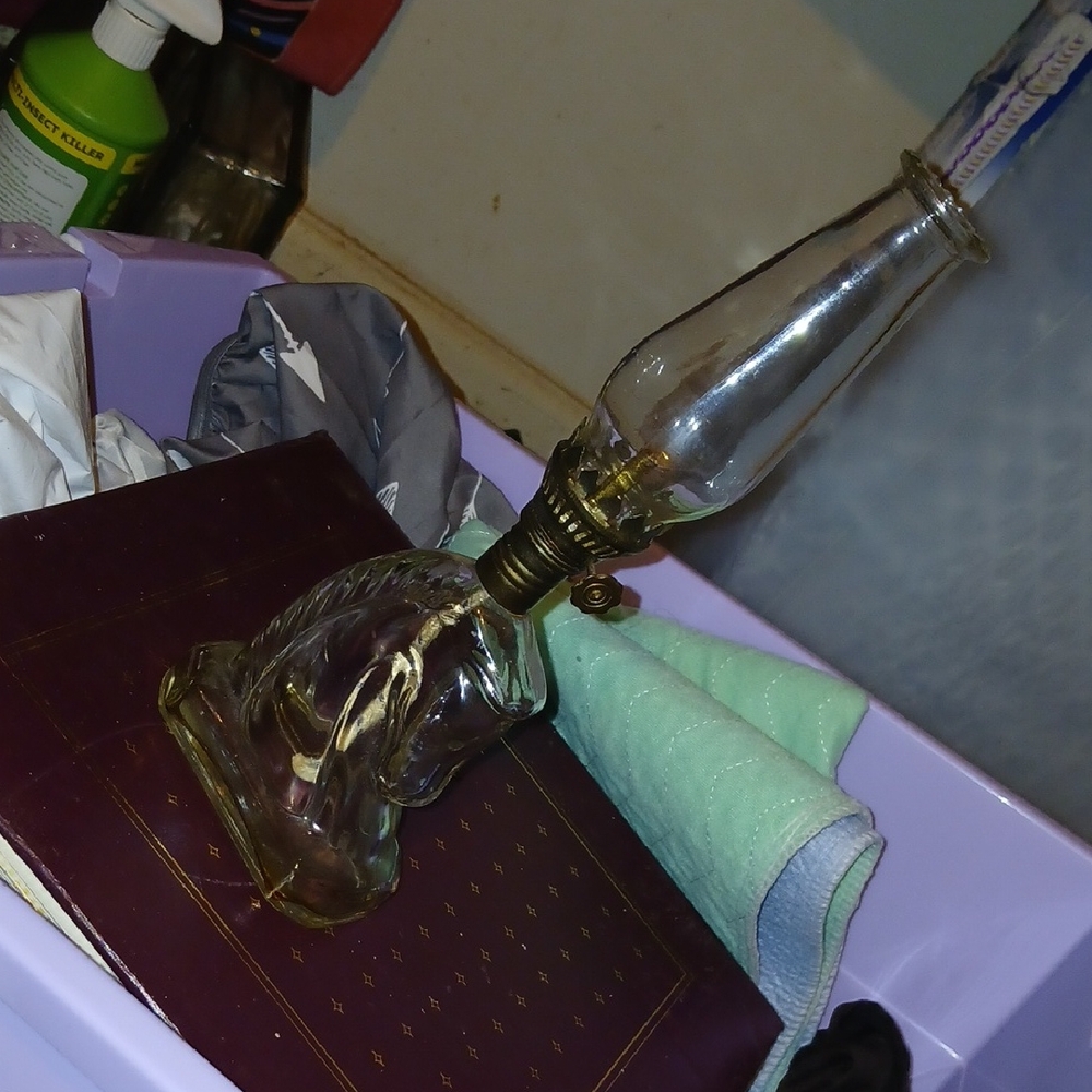 Clear Glass Table Oil Lamp with Brass Burner